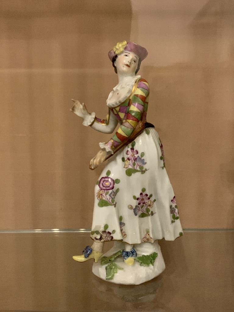 Figura in porcellana, 
Meissen, 1743-1760