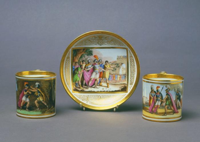 Serie di sei tazze con piattini decorati con soggetti romani
Nove, manifattura Antonibon, gestione Baroni, 1802 -1810 circa
Porcellana dipinta in policromia e oro.