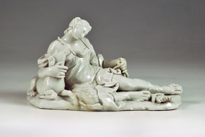 Diana cacciatrice
Doccia, manifattura Ginori, 1760-1770 circa
Porcellana bianca invetriata